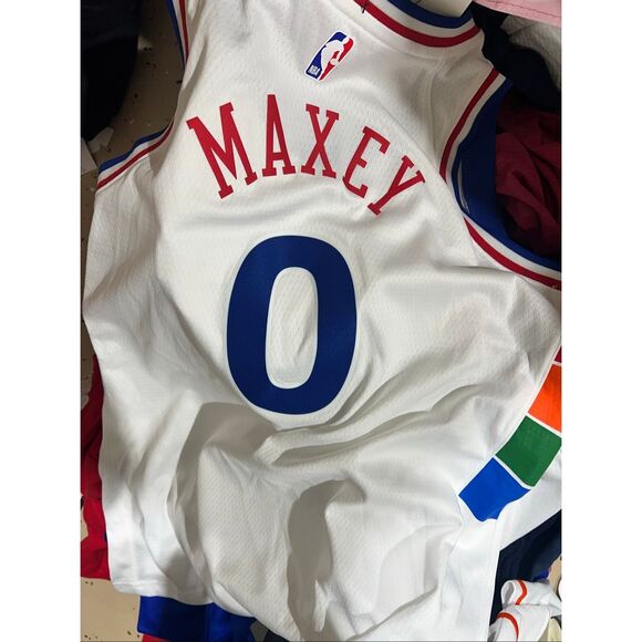 Nike NWT Tyrese Maxey White Philadelphia 76ers 2024/25 Swingman Player Jersey Ci - Picture 4 of 5